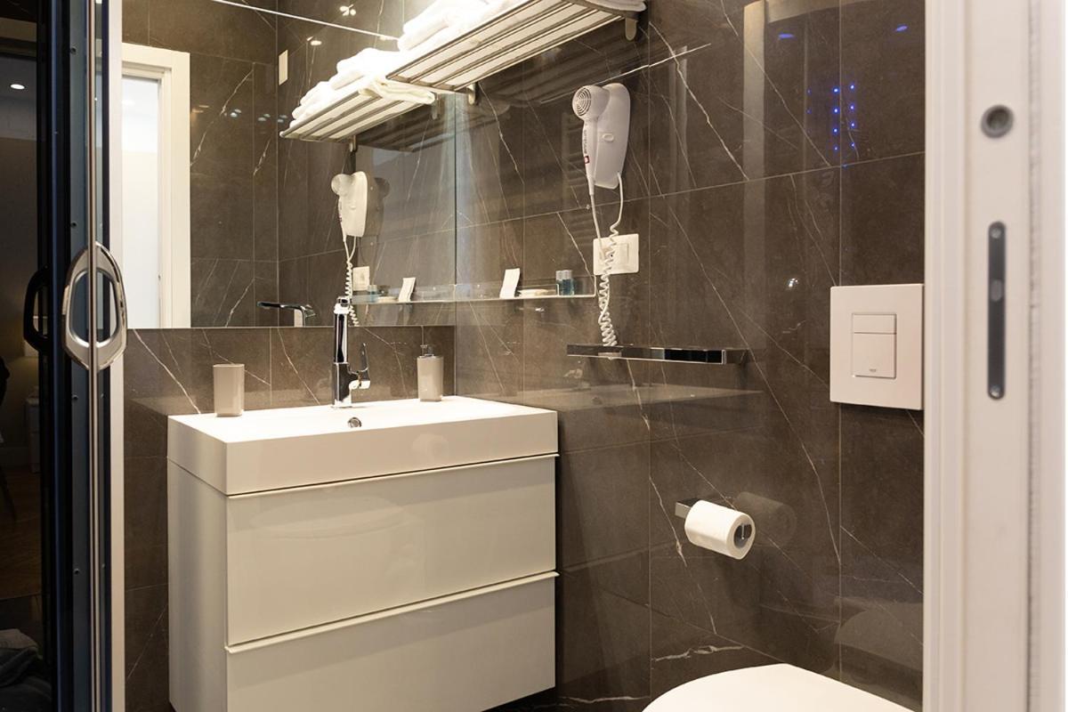 Pescara Centro Luxury Suite II Deluxe Rooms Exterior foto